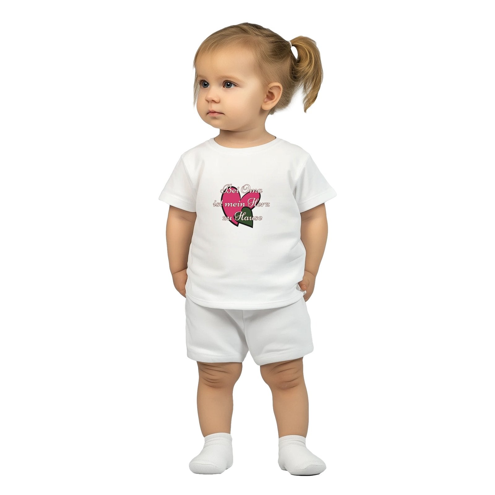 Baby T-Shirt Baumwolle | „Bei Oma ist mein Herz zu Hause“